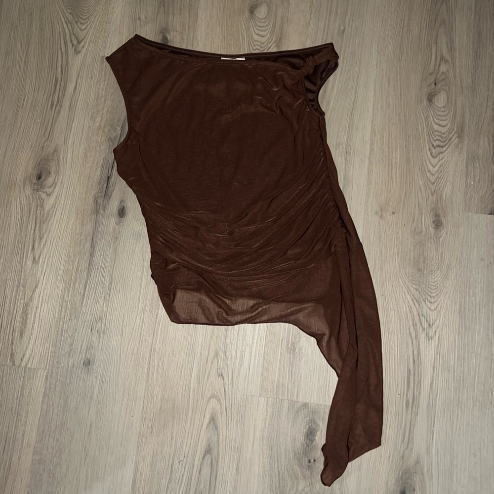 COLLUSION Brown Off Shoulder Ruffle Hem Top Size 12 Knot Front Blouse